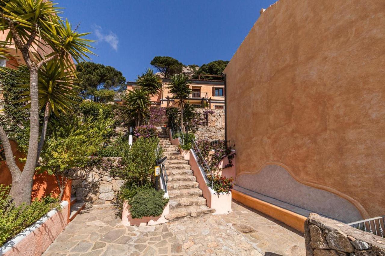 Residence Borgo Punta Villa La Maddalena  Exteriér fotografie