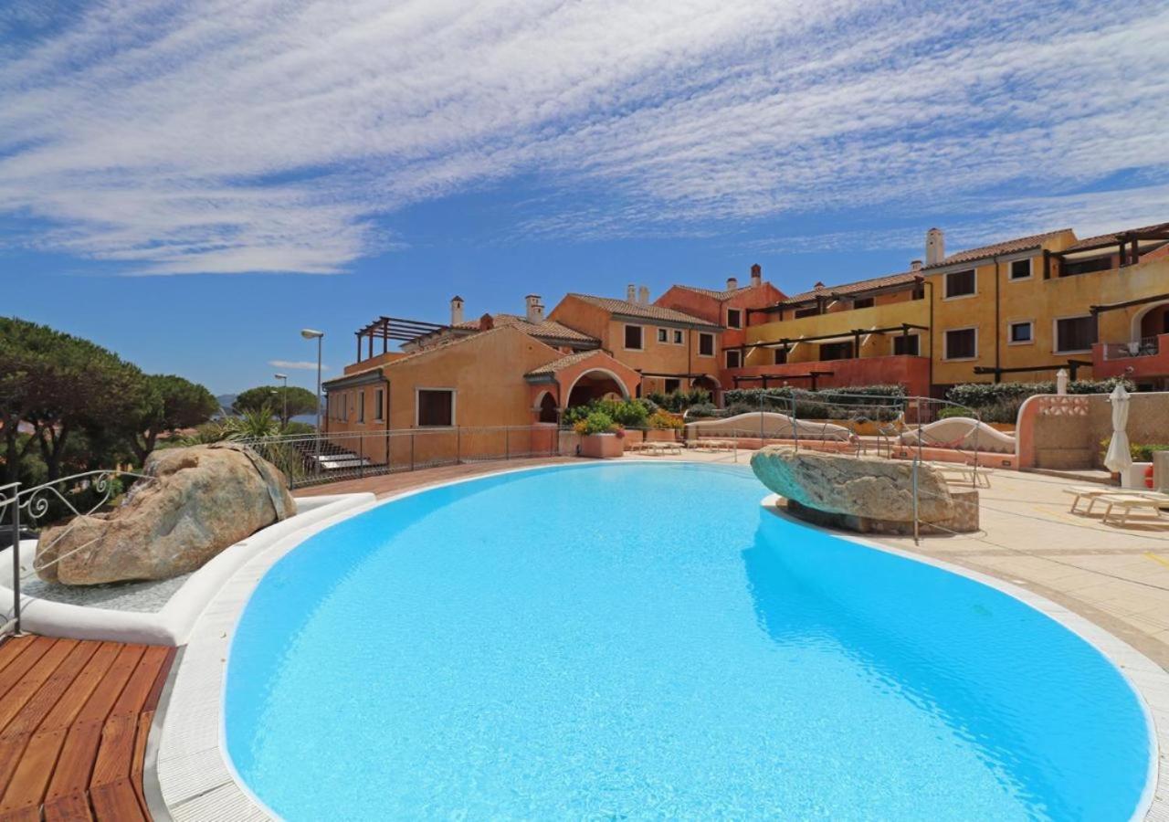 Residence Borgo Punta Villa La Maddalena  Exteriér fotografie