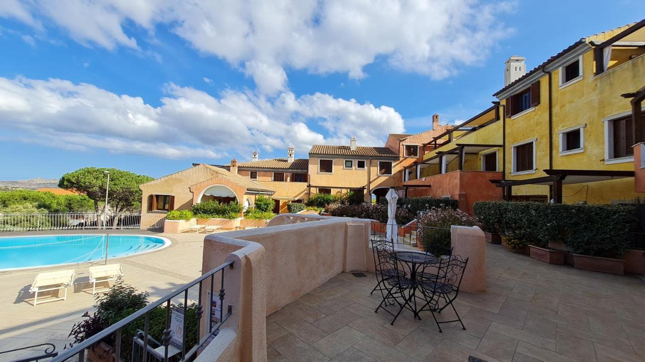 Residence Borgo Punta Villa La Maddalena  Exteriér fotografie