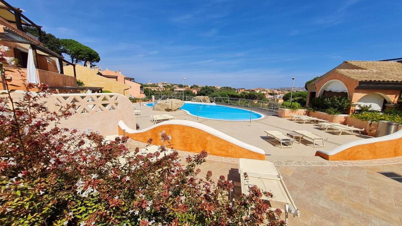 Residence Borgo Punta Villa La Maddalena  Exteriér fotografie