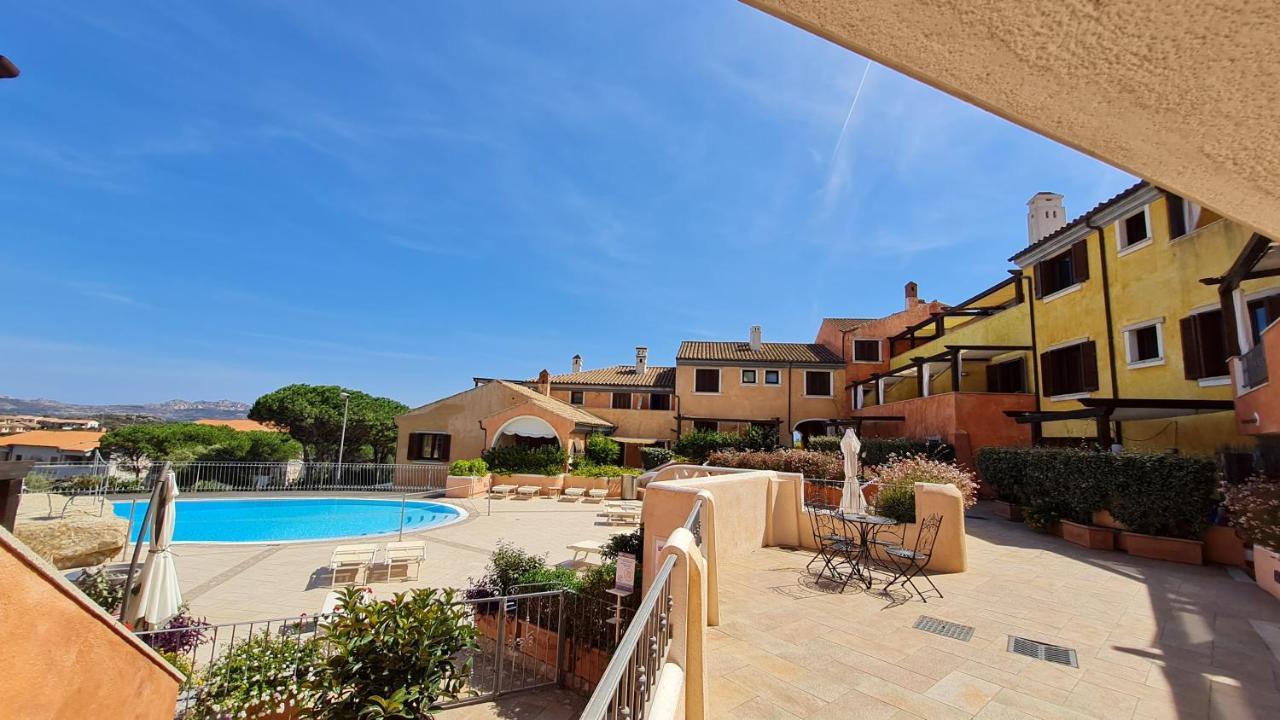Residence Borgo Punta Villa La Maddalena  Exteriér fotografie