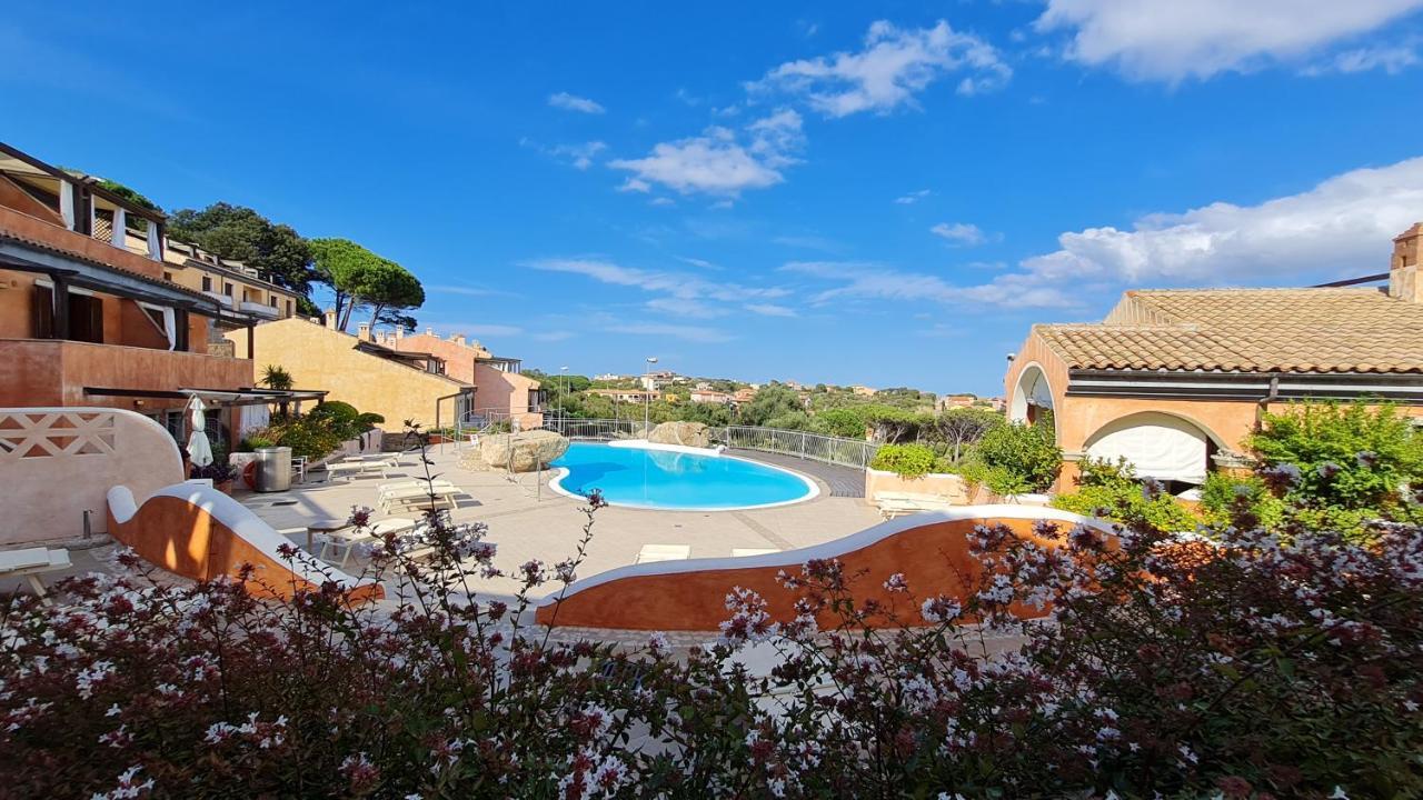 Residence Borgo Punta Villa La Maddalena  Exteriér fotografie